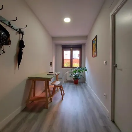 Precioso Piso Centrico En Gijon- Vut 3958 شقة *